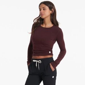 Vuori Coast Crop Crew Long Sleeve Top in Ruby Burgundy Red Women's Small